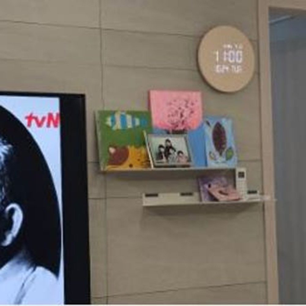 티라미슈 특대형 선반 국산 60cm 아트월 무타공 선반 거실 벽선반 긴선반 다용도선반 2컬러 인테리어선반, 1단, 블랙 상세 이미지 2